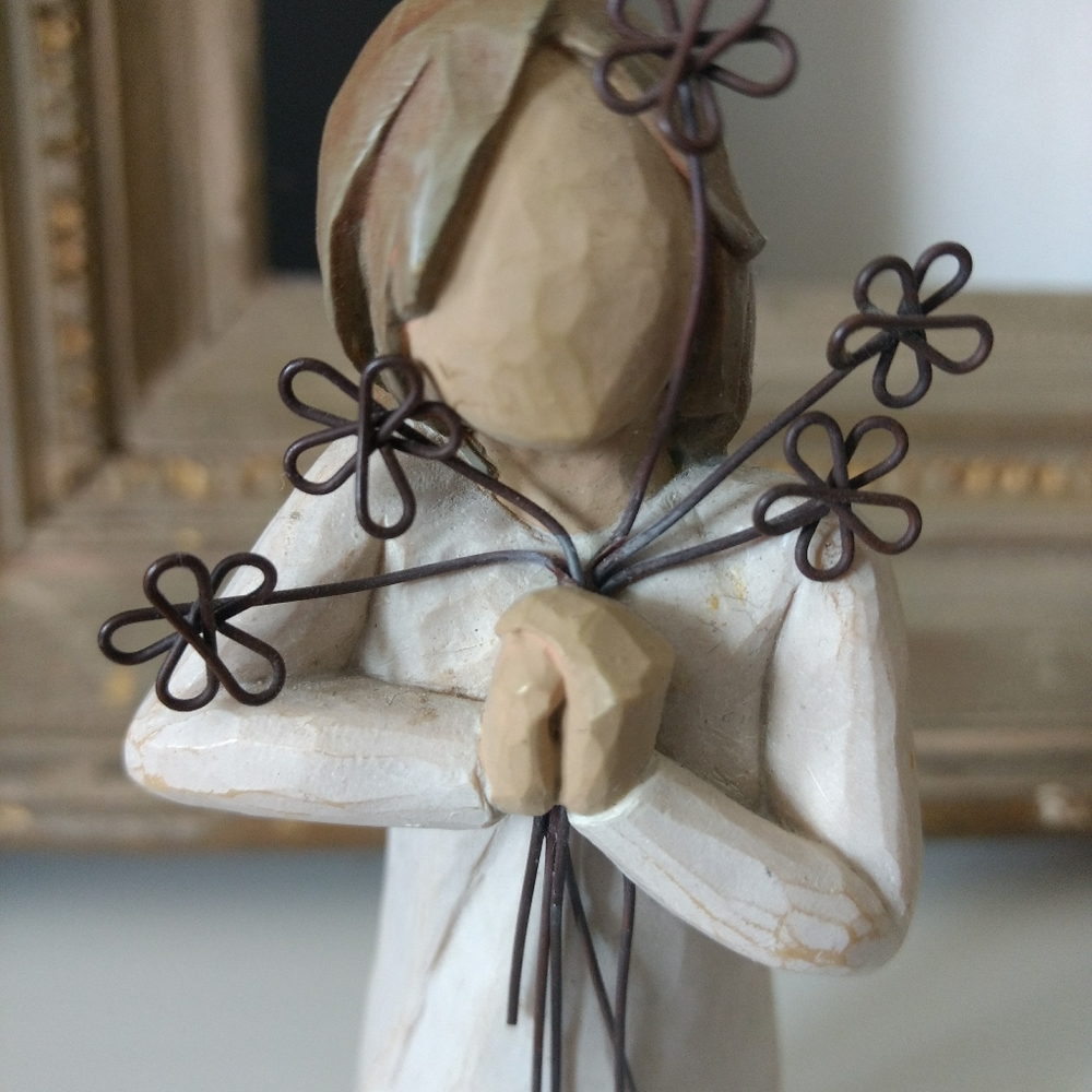 Willow Tree Hand carved Sculpture "Friendship"
